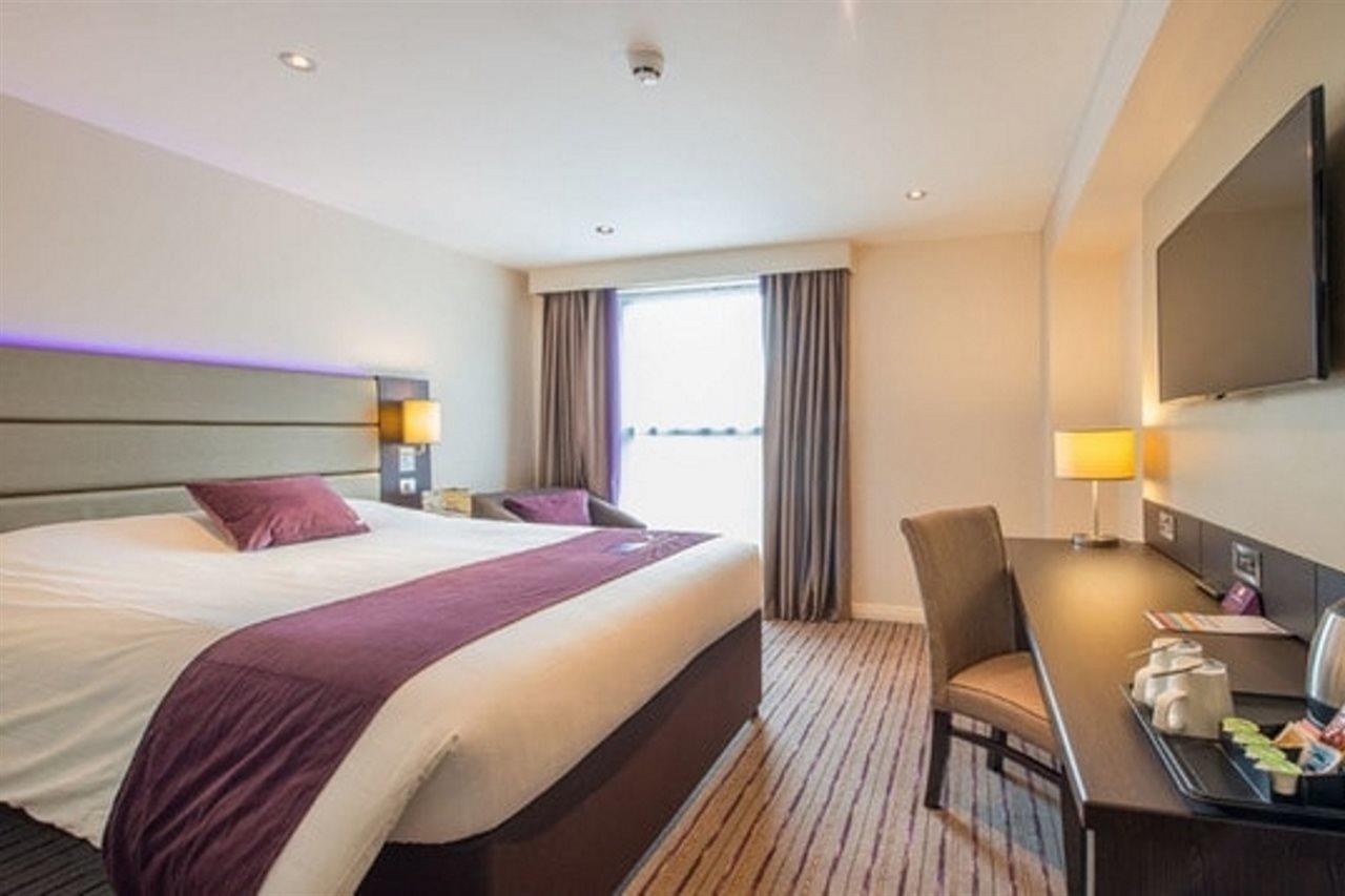 Premier Inn Chelmsford City Centre المظهر الخارجي الصورة