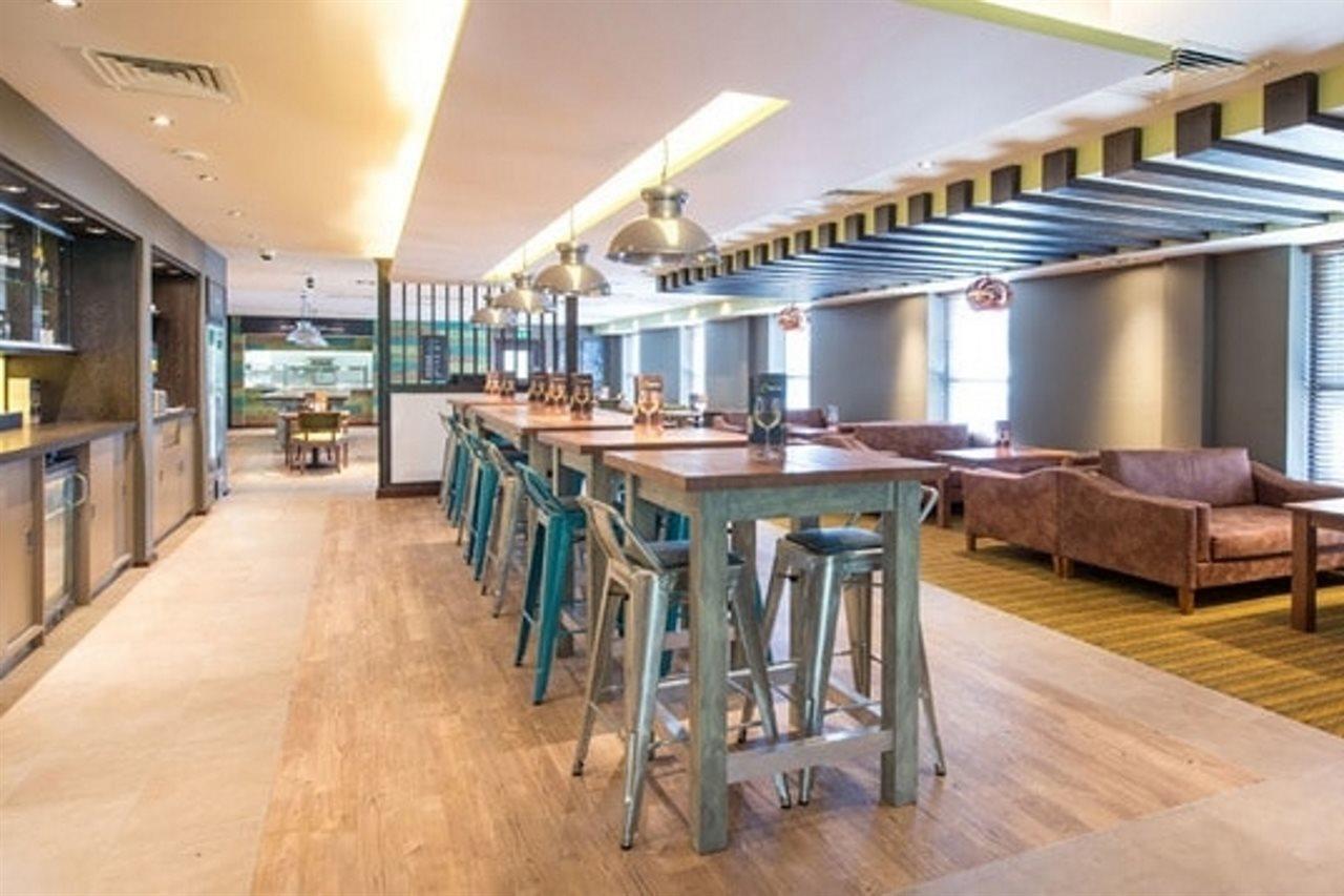 Premier Inn Chelmsford City Centre المظهر الخارجي الصورة